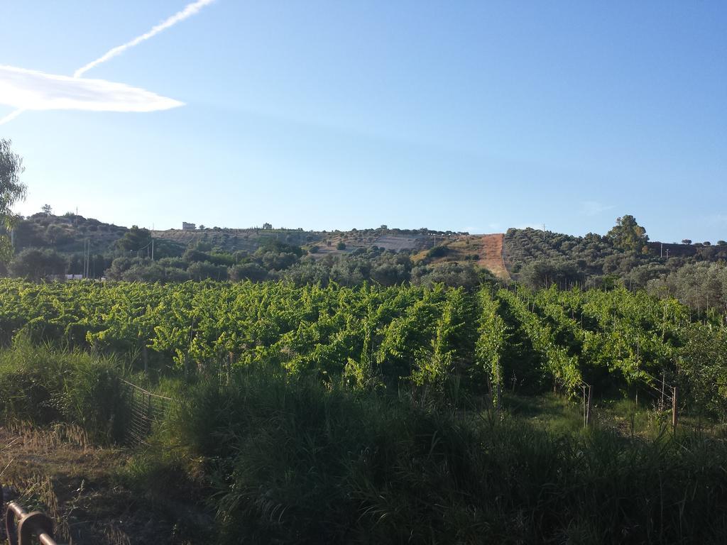 Agriturismo Donna Beatrice Bianco Zewnętrze zdjęcie