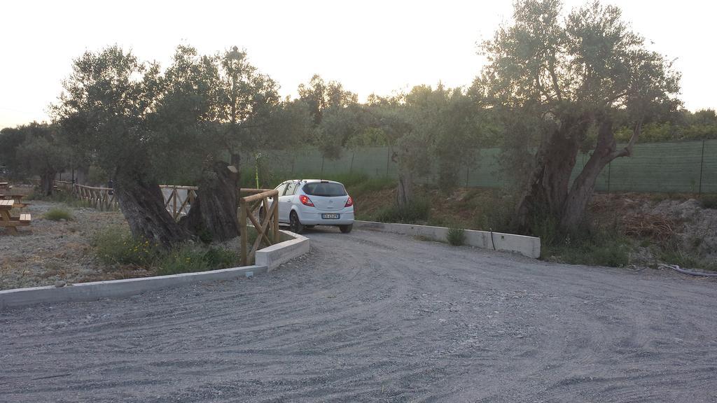 Agriturismo Donna Beatrice Bianco Zewnętrze zdjęcie