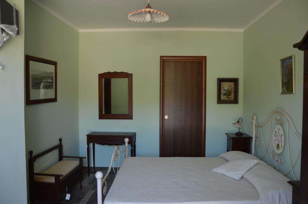 Agriturismo Donna Beatrice Bianco Pokój zdjęcie