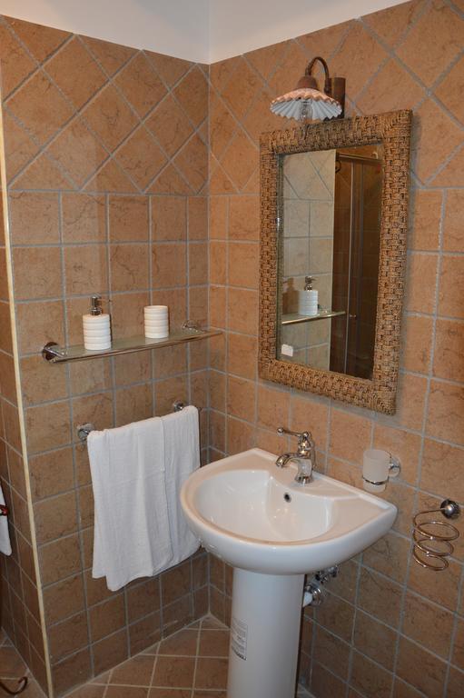 Agriturismo Donna Beatrice Bianco Zewnętrze zdjęcie